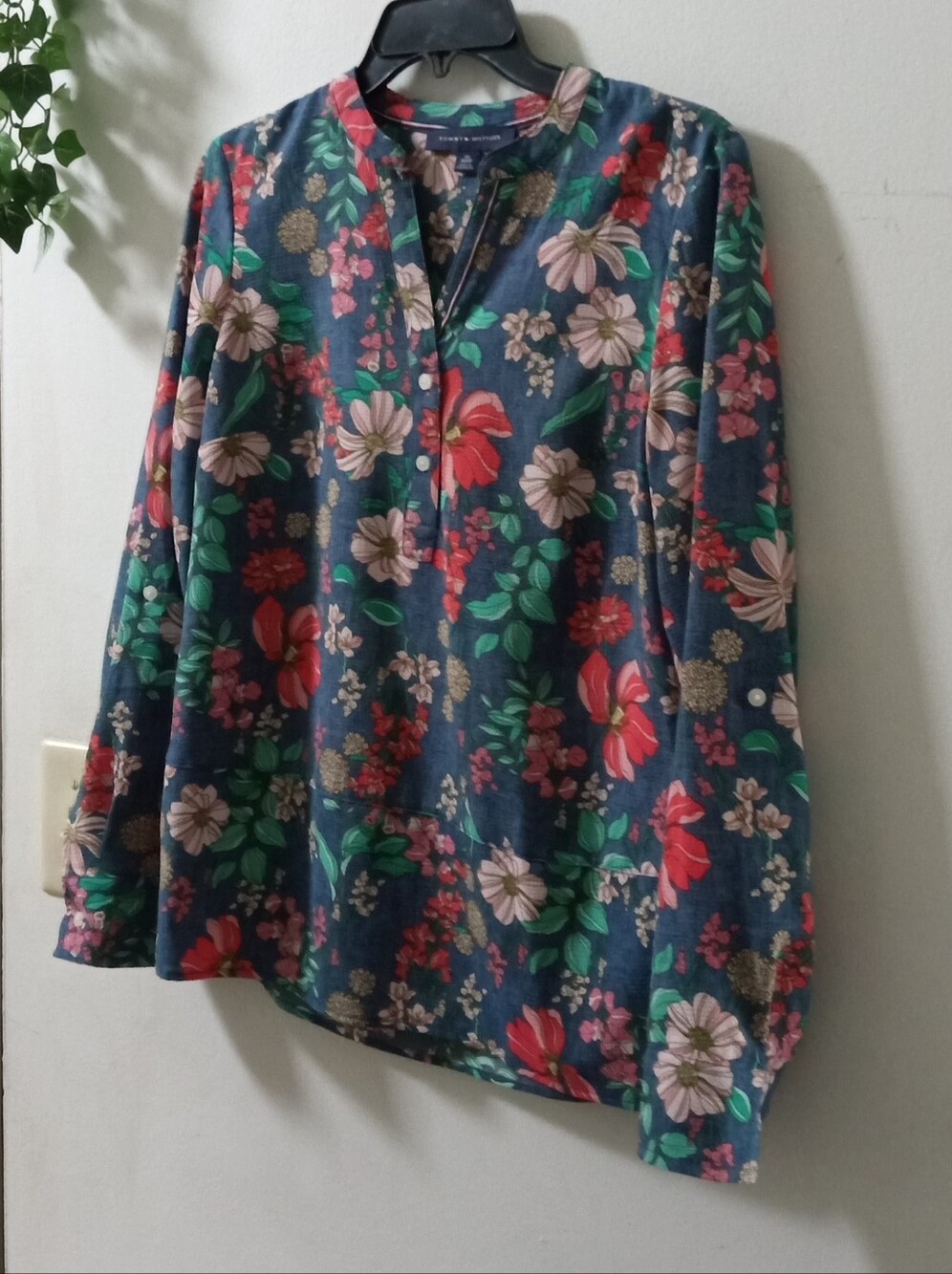 Tommy Hilfiger Navy Floral Split-Neck Tunic with Red & Green Accents